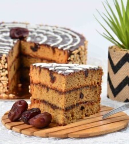 date cake, cake, sweet-4071986.jpg